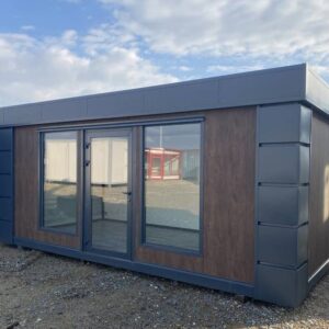 Contenedor de oficina de 18 m²